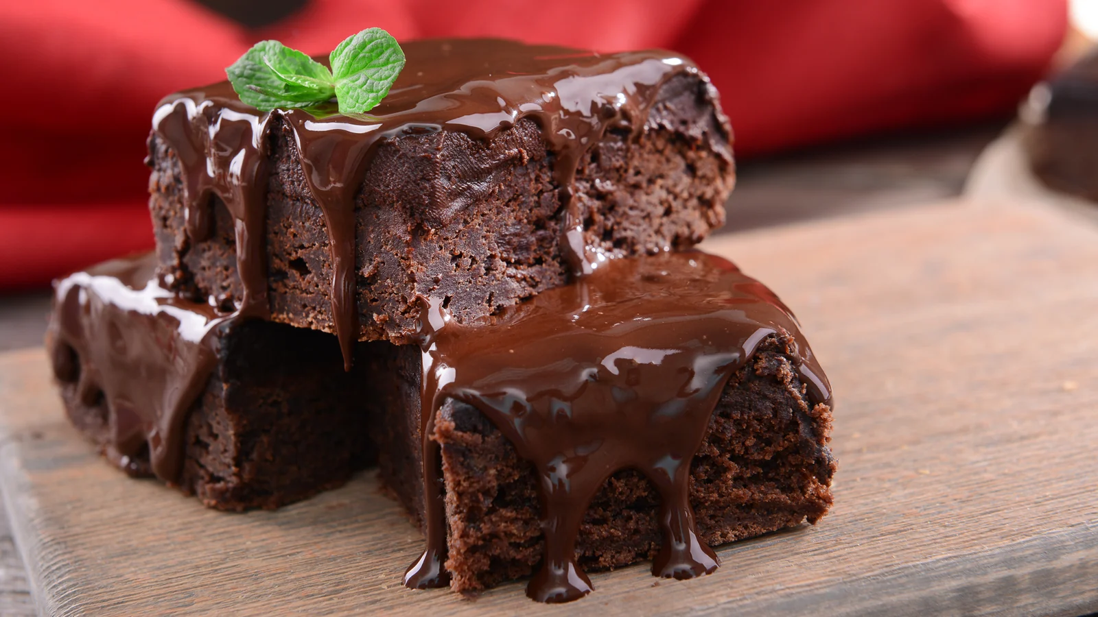 Chocolate brownie with gelato and chocolate sauce